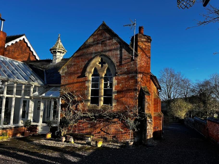 The Old School House Retreat Apartamento Tibberton  Exterior foto